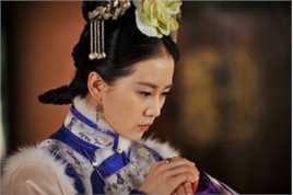 刘诗诗(Liu Shishi)在《步步惊心》饰马尔泰·若曦张晓中的