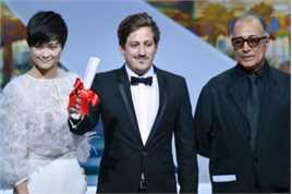 李宇春(Chris Lee)戛纳颁奖及红毯嘉宾生活照相册