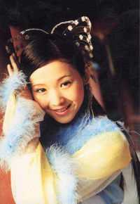 最新张伊菡性感图片