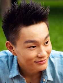 潘元甲生活照性感图片图集