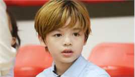 西蒙子(Jozef Liu Waite)生活照片图片图集