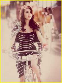 高清艾玛·罗伯茨(Emma Roberts)精彩图册