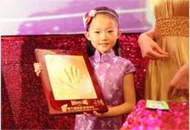 最全张子嫣在《借枪》2011南方盛典中的相册