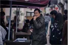 陈之月工作照一生活照