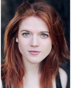 萝斯·莱斯利(Rose Leslie)前后照片