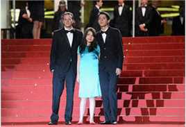 阿玛特·伊斯卡拉特(Amat Escalante)出席戛纳国际电影节性感图片壁纸