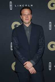 阿玛特·伊斯卡拉特(Amat Escalante)个人出席活动照前后照片