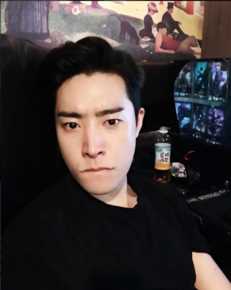 朴敏雨（官方译名）(，Park Min Woo)INS壁纸壁纸