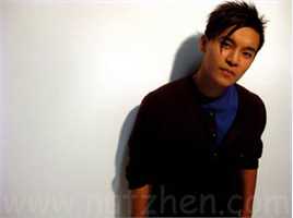 最优质洪赐健生活照