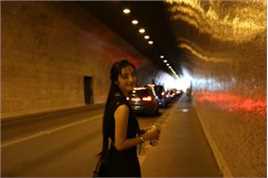 秦雪街拍壁纸壁纸