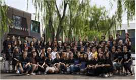 岳晓琳培训合作生活照