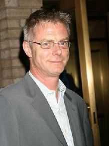 史蒂芬·戴德利(Stephen Daldry)前后照片