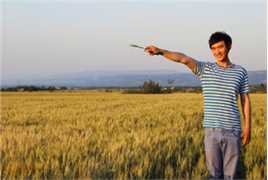 薛飞《折翼小天使》最优质剧照》