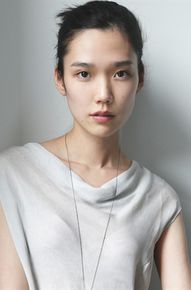 最新冈本多绪(Tao Okamoto)性感图片