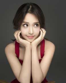 最新房鹿(fanglu)性感图片