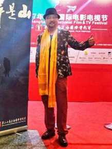 最新大宝哥在《河对岸是山》活动照中的图集