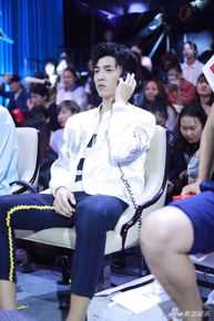 高清杨业明(Leo)在《2017快乐男声》长沙唱区中的图集