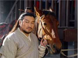 赵雍饰演的包不同生活照