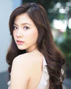 平采娜·乐维瑟派布恩( 、Pimchanok Luevisadpaibul) 生活照图册