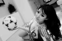 精选足球宝贝的性感密照集图册