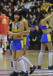 高清篮球宝贝赛场热舞图集