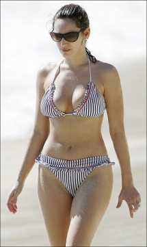 优质全球最性感宝贝差点露点相册