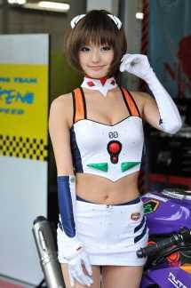 水谷望爱出镜日本超纯赛车美女