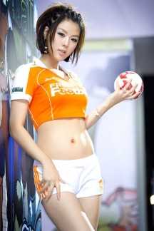 高清漂亮性感的足球美女图集