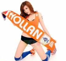 精选爱足球的美女图册