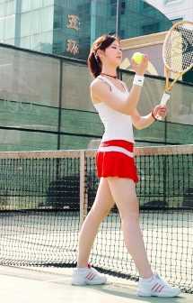 特别专辑身姿百态性感的网球美女图片