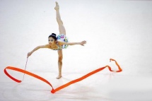 艺术体操赛惊现神曲,邓森悦“忐忑”夺冠