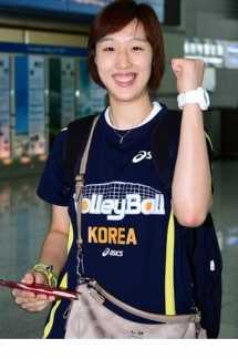 最新韩媒评韩国奥运五美女,蜂腰大长腿惹人爱壁纸