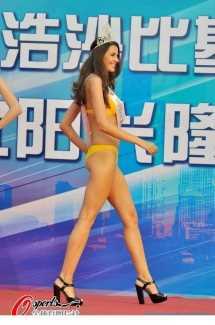 最新比基尼小姐为奥运助威,清凉性感惹遐思壁纸