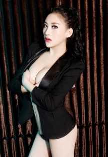 最全模特郑邱芊壁纸