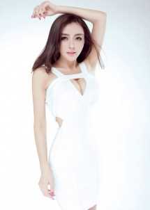 最新宅男女神高兮妍开胸装波震四方壁纸