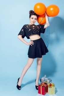 特别专辑美女高兮妍俏皮可人图片