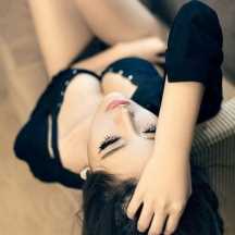 优质轻女人性纯黑勾魂图集图片