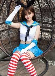 特别专辑卷发美女艾西的制服兔女郎造型图片