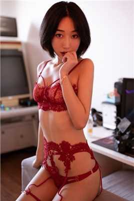 精选情趣内衣性感出轨的女人后进极品蜜桃臀无圣光人体欣赏图册