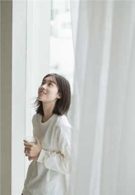 精选小清新气质短发美女居家浪漫怡静迷人清纯图片图册