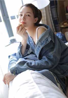 清纯养眼日韩美女水嫩精致五官内衣诱人香艳