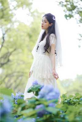 优质治愈清纯养眼的婚纱白裙美女蕾丝花海唯美浪漫相册