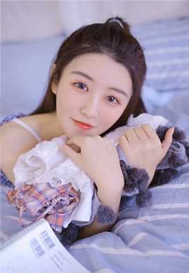 最新清纯养眼高颜值气质女神私房唯美梦幻高清内衣图片图集