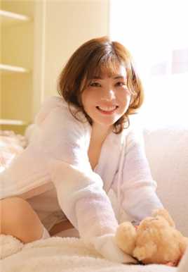 精选短发美女私房阳光小清新短裤内衣清纯养眼图册