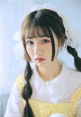 最新自然系美女萝莉俏皮可爱甜美清纯尤物图片图集