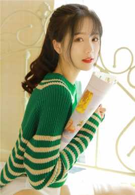 特别专辑校园美女恬静干净美女卧室私房清纯惹火图片图片