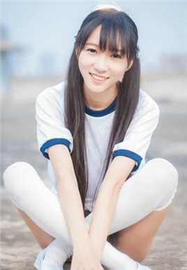 最新水蜜桃香甜清纯性感校园小清新美女图片图集