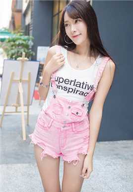 优质爱蜜社美女王曼妮街拍清纯迷人相册