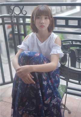 高清短发清纯美女文艺范图集图册