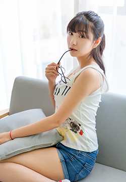 精选甜美清纯女孩球球私房唯美图片图册